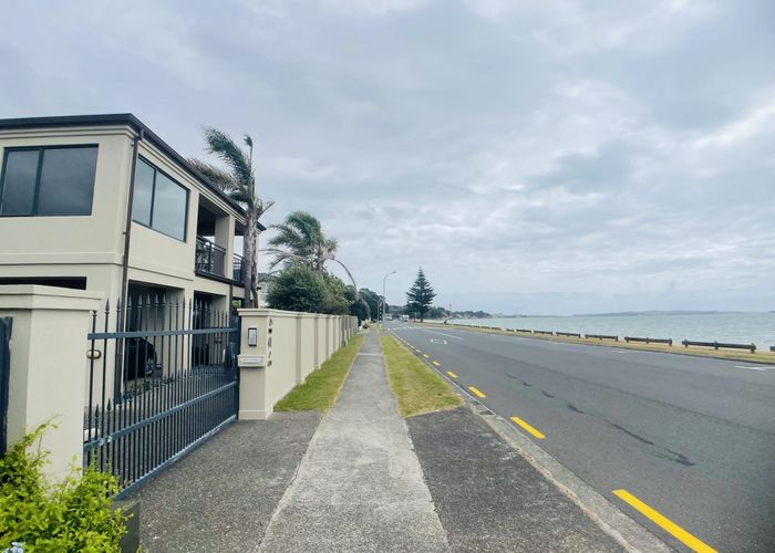  at 41A The Esplanade, Eastern Beach, Auckland