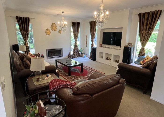  at 11A Portland Drive, Highlands Park, New Plymouth, Taranaki