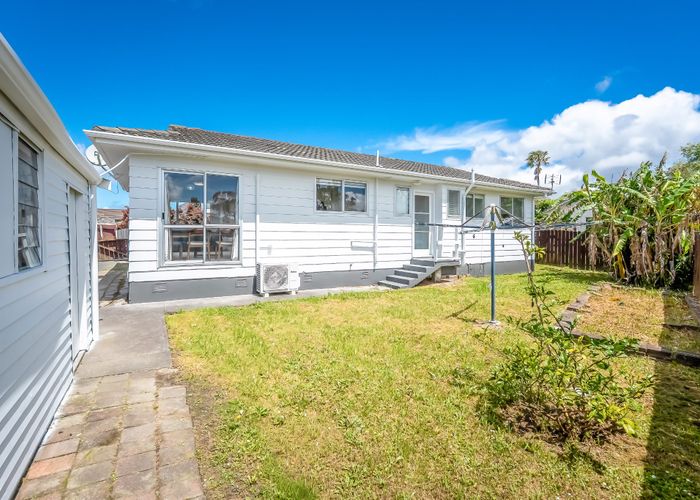  at 2/3 Edwin Freeman Place, Ranui, Waitakere City, Auckland