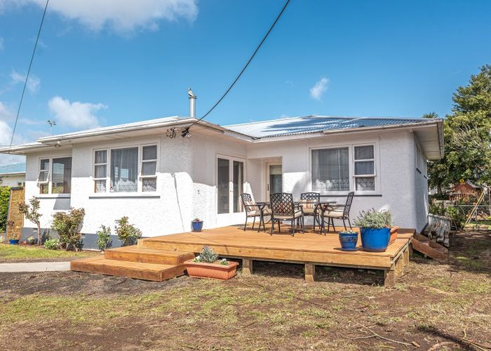  at 111 Grey Street, College Estate, Whanganui