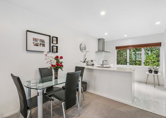  at 40/852 Mount Eden Road, Three Kings, Auckland