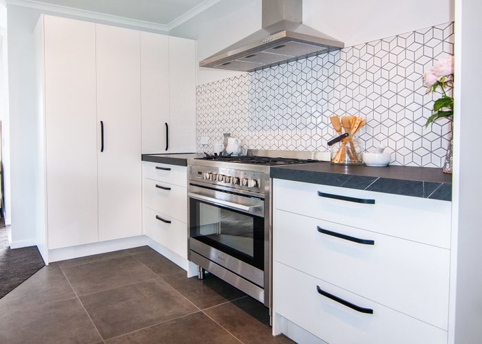  at 6 Caledonian Place, Cromwell, Cromwell