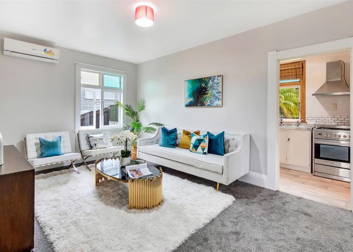  at 2/55 Chislehurst Street, Henderson, Auckland