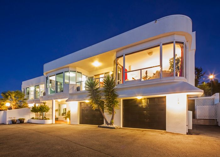  at 11 Balmoral Drive, Kelvin Heights, Queenstown