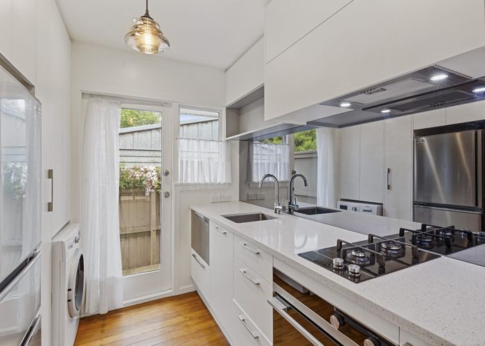  at 1/35 Derby Street, St. Albans, Christchurch City, Canterbury