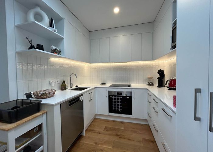  at 8/2 Pohatu Lane, Stonefields, Auckland City, Auckland