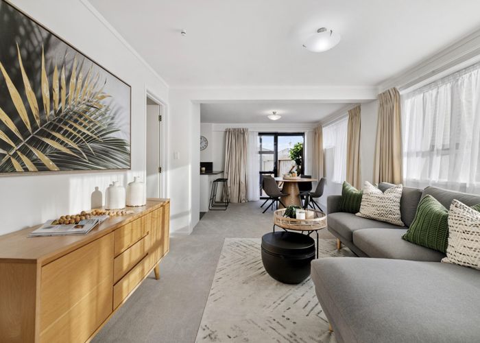  at 1/195 Bucklands Beach Road, Bucklands Beach, Manukau City, Auckland
