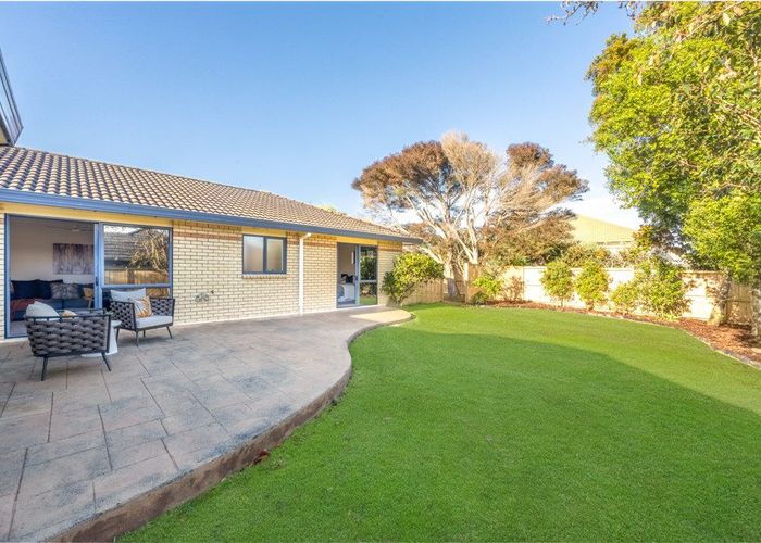  at 15 Kilsyth Way, Dannemora, Manukau City, Auckland