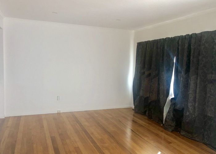  at 2/61 Ocean View Road, Northcote, North Shore City, Auckland