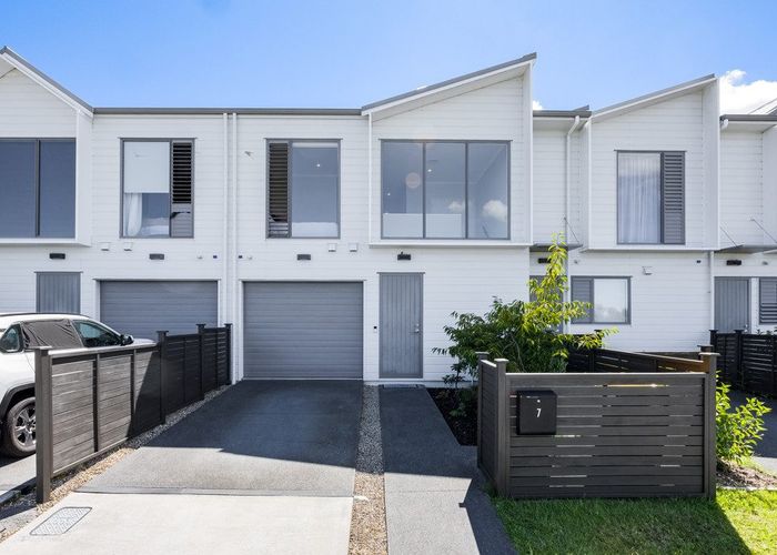  at 7 Fairgray Lane, Red Beach, Whangaparāoa