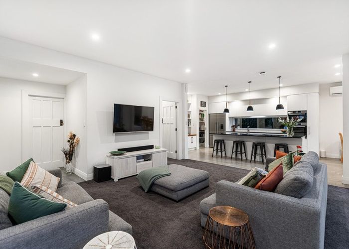  at 19 Francis Avenue, St. Albans, Christchurch City, Canterbury