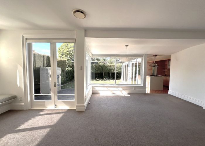  at 50 Marine Parade, Herne Bay, Auckland