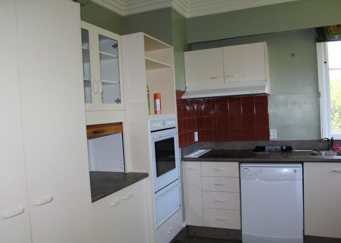  at 4 Hillside Terrace, Saint Johns Hill, Whanganui, Manawatu / Whanganui