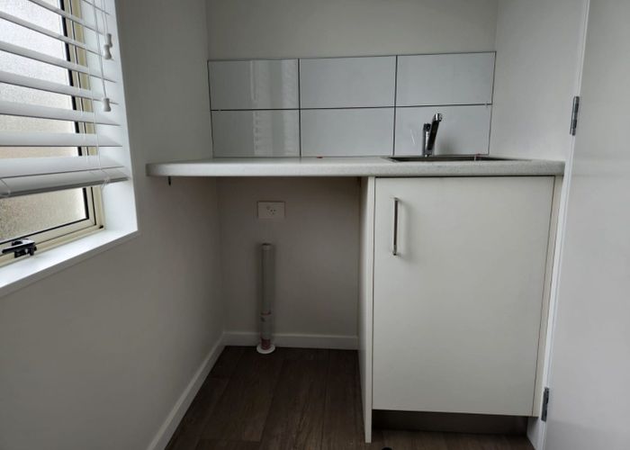  at 25b Belray Place, Mount Maunganui, Tauranga, Bay Of Plenty