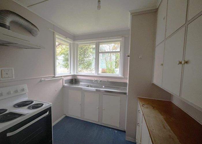  at 7 Cumberland Grove, Cannons Creek, Porirua, Wellington