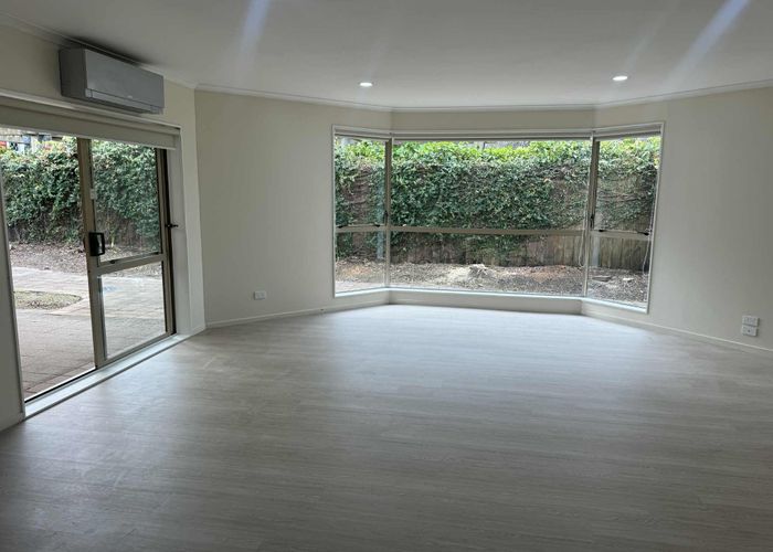  at 1 Swanson Oaks, Swanson, Waitakere City, Auckland