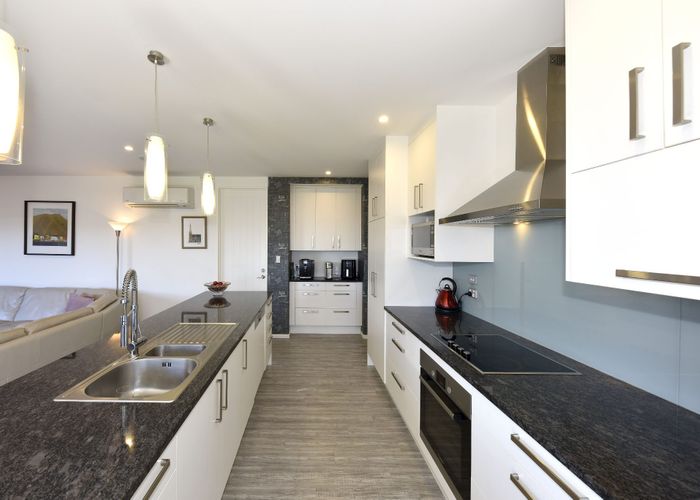  at 9 Kenmure Drive, Huntsbury, Christchurch