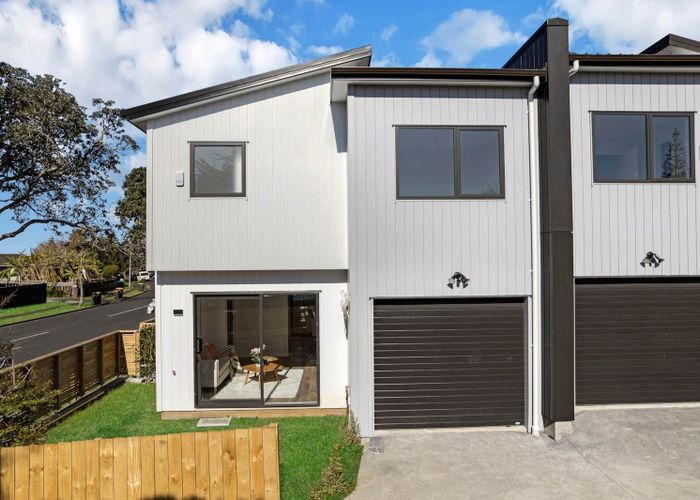  at Lot 2/13 John Walker Drive, Manurewa, Manukau City, Auckland