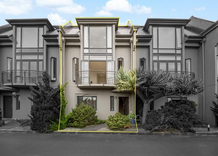  at 4/15 Sarawia Street, Newmarket, Auckland