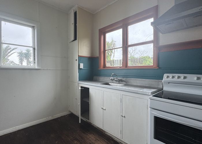  at 6D McCullough Avenue, Three Kings, Auckland City, Auckland
