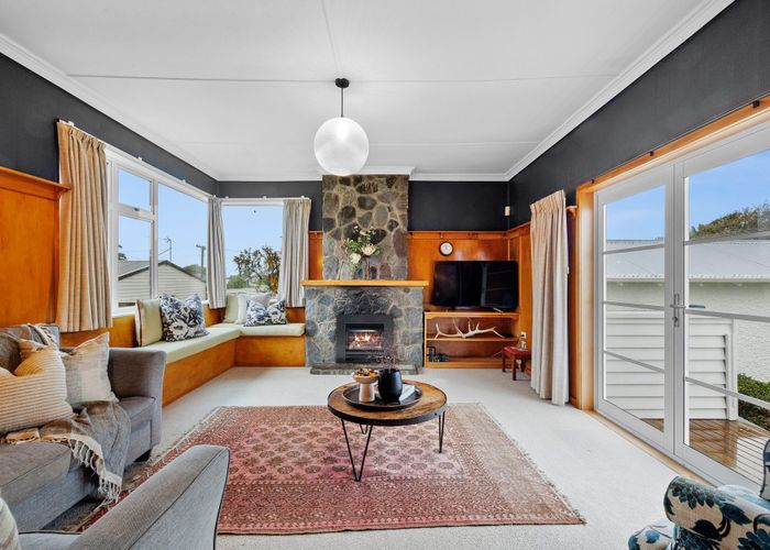  at 13 Paynters Avenue, Strandon, New Plymouth