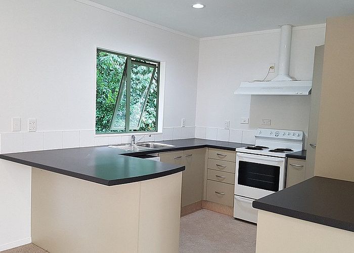  at 6B Mulberry Place, Glenfield, North Shore City, Auckland