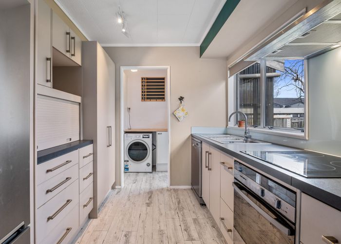  at 9 Bronte Place, Owhata, Rotorua, Bay Of Plenty