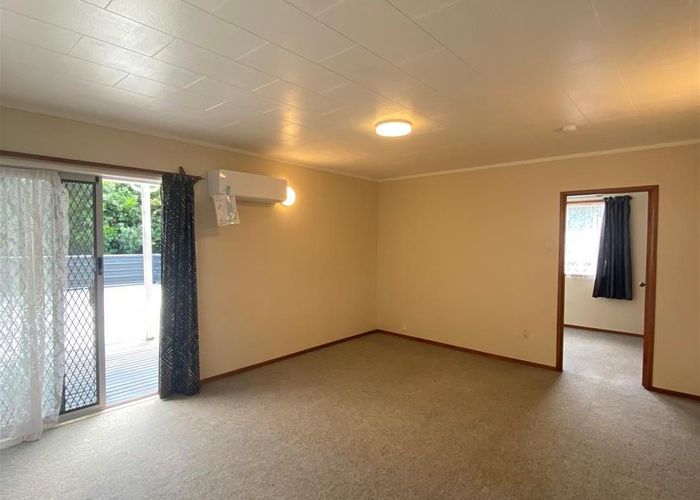  at 69 Rosewarne Crescent, Glendene, Waitakere City, Auckland