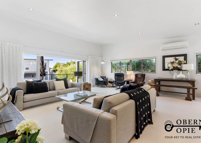  at 26 Crossland Place, Maraetai, Manukau City, Auckland
