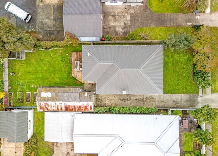  at 213 Park Road North, Parkvale, Hastings, Hawke's Bay