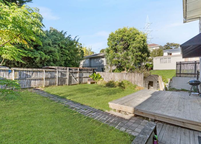  at 72C Connaught Street, Blockhouse Bay, Auckland