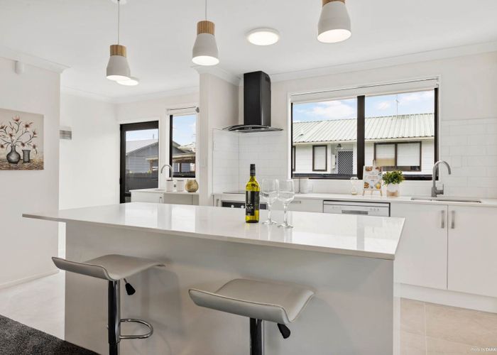  at 52 Colombo Road, Waiuku, Waiuku