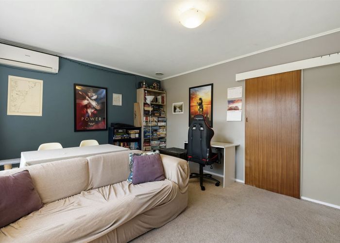  at 2/41 Northumberland Avenue, Belmont, Auckland