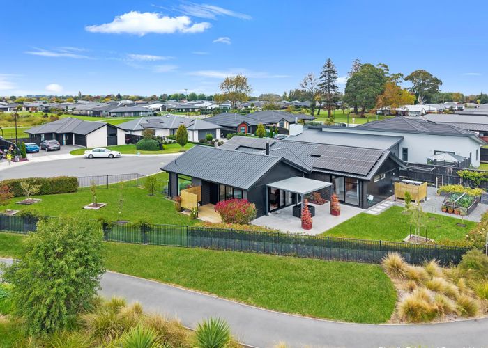  at 9 Godley Place, Woodend, Waimakariri, Canterbury