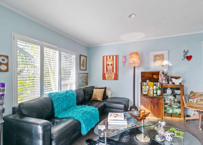  at 72 Whitford Road, Botany Downs, Manukau City, Auckland