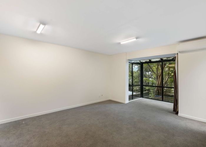  at 2/88 Clyde Road, Ilam, Christchurch City, Canterbury