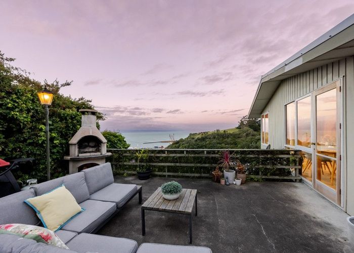  at 5 Seapoint Road, Bluff Hill, Napier, Hawke's Bay