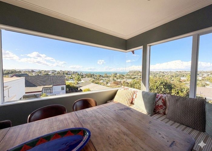  at 24 Surf Road, Stanmore Bay, Rodney, Auckland