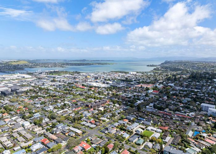  at 110C Grey Street, Onehunga, Auckland