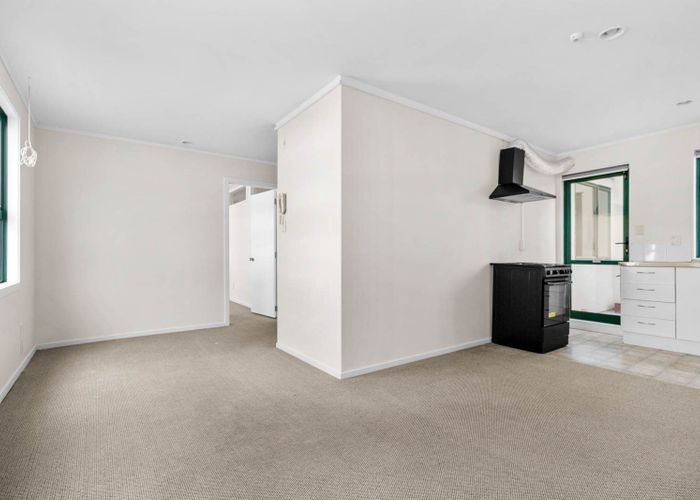  at 1/444 Mount Eden Road, Mount Eden, Auckland City, Auckland