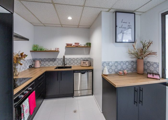  at 2/110 Alexandra Street, Hamilton City Central, Hamilton, Waikato