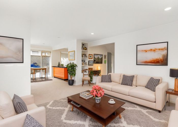  at 1 Rutherford Terrace, Meadowbank, Auckland City, Auckland