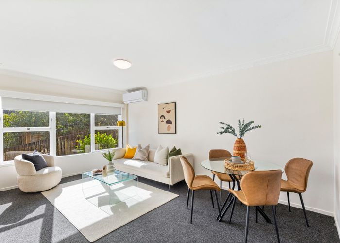  at 3/7 Newhaven Terrace, Mairangi Bay, Auckland