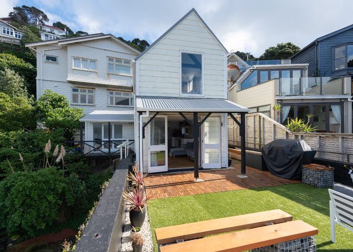  at 90 Evans Bay Parade, Roseneath, Wellington, Wellington