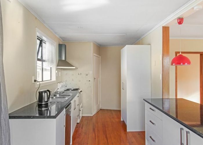  at 74 Caravelle Close, Mangere, Manukau City, Auckland