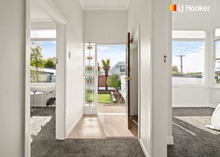 at 10 Argyle Street, Mornington, Dunedin