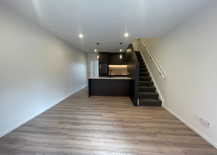  at 6/9 Juniper Place, Frankton, Queenstown-Lakes, Otago