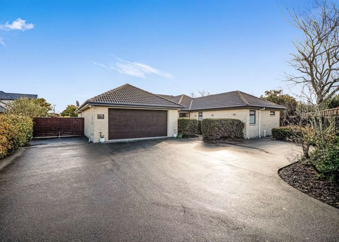  at 58 Woodhurst Drive, Casebrook, Christchurch