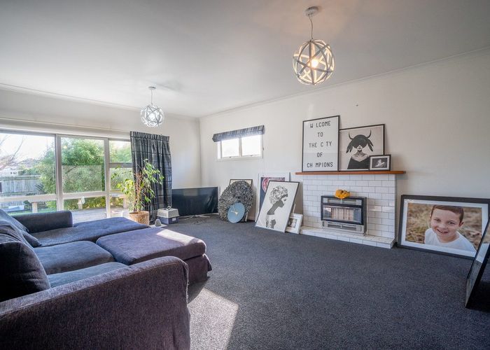  at 18 East Street, Terrace End, Palmerston North