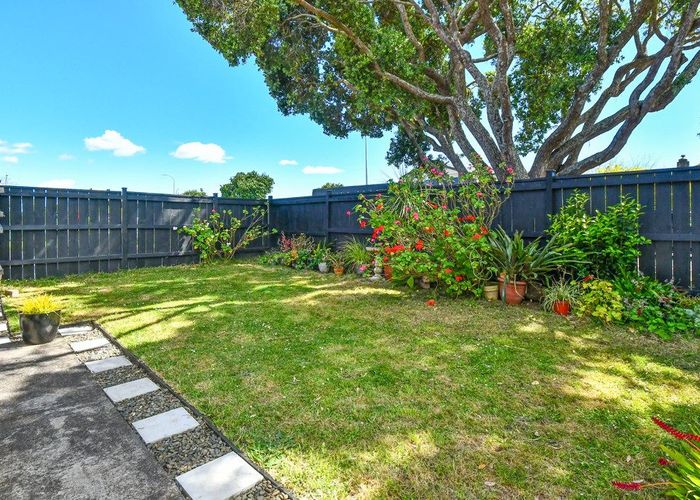 at 2/49 Wilmay Avenue, Papatoetoe, Manukau City, Auckland